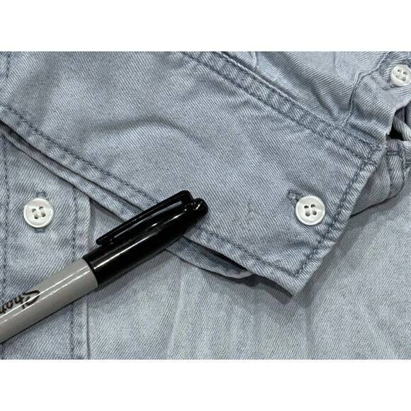 H&M Chambray Denim Shirt Women's Size L Basic Classic Blue Long Sleeve Casual - Picture 4 of 7